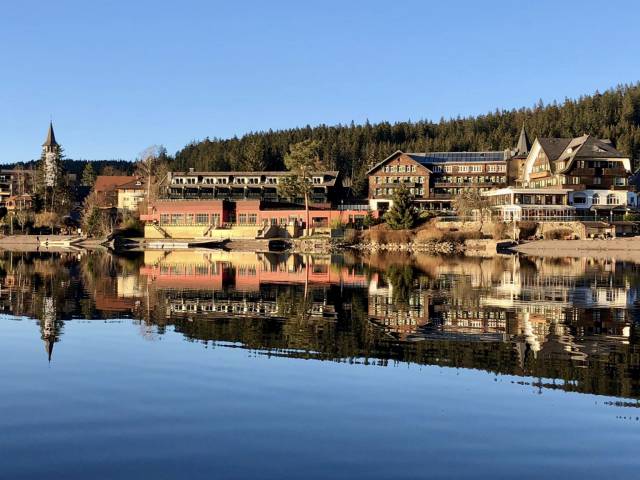 Deep relaxation in autumn at Treschers Hotel am See - Leading Spa Resorts